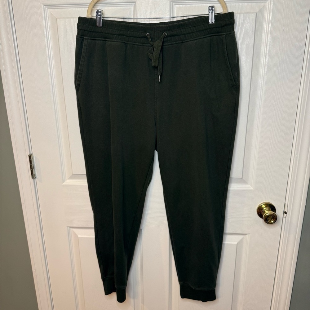 Orvis Green Jogger Sweatpants Elastic Waistband Dark Olive Green Size Men XL GUC
